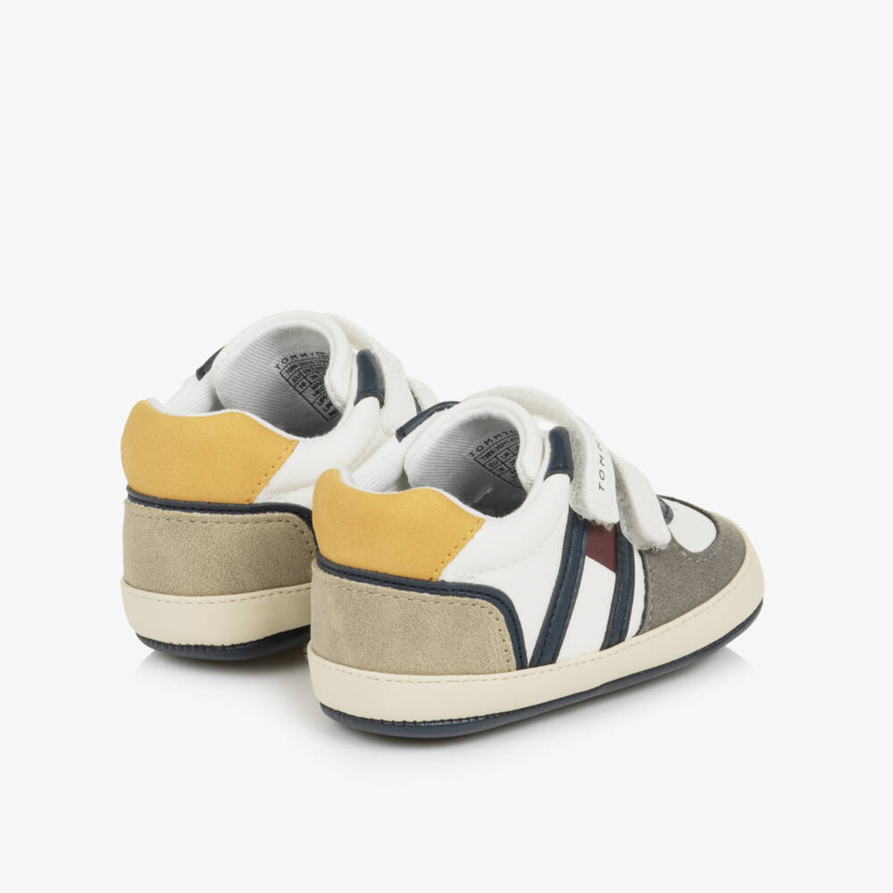 Tommy Hilfiger-White Colourblock Baby Pre-Walker Trainers | Childrensalon