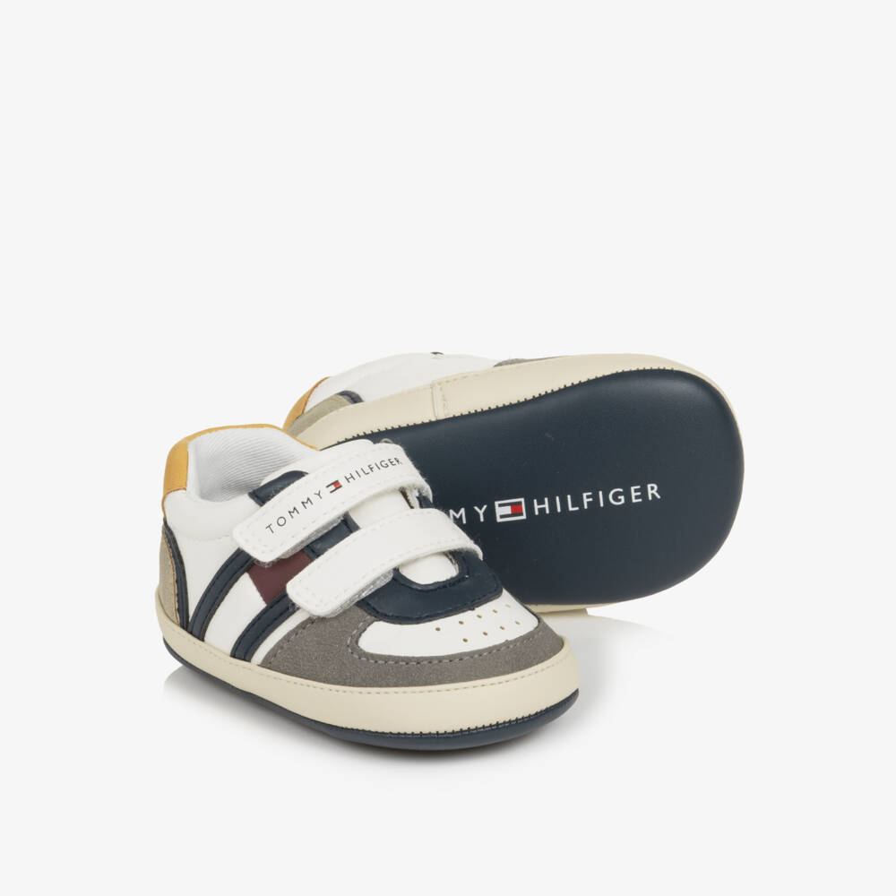 Tommy Hilfiger-White Colourblock Baby Pre-Walker Trainers | Childrensalon