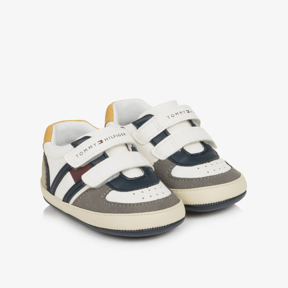 Tommy Hilfiger-White Colourblock Baby Pre-Walker Trainers | Childrensalon