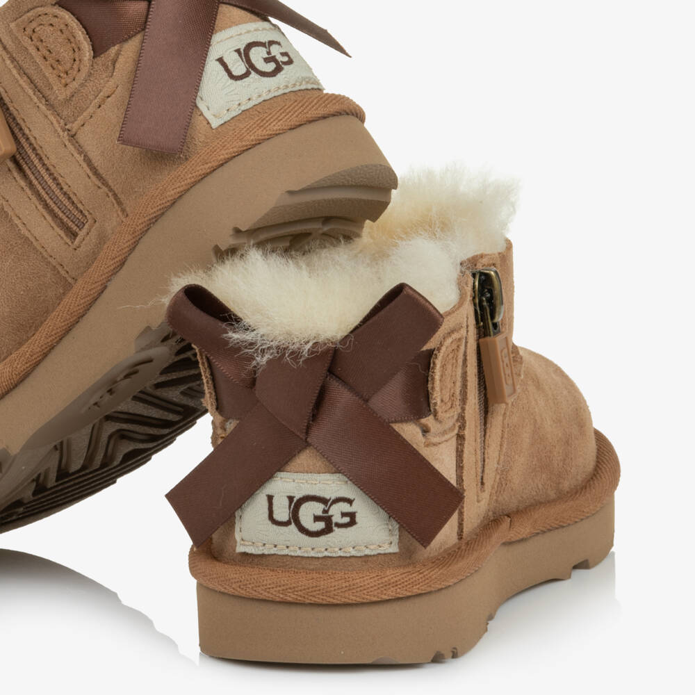 UGG-Girls Chestnut Brown Ultra Mini Bailey Bow Boots | Childrensalon