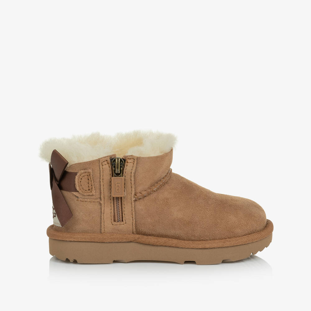 UGG-Girls Chestnut Brown Ultra Mini Bailey Bow Boots | Childrensalon
