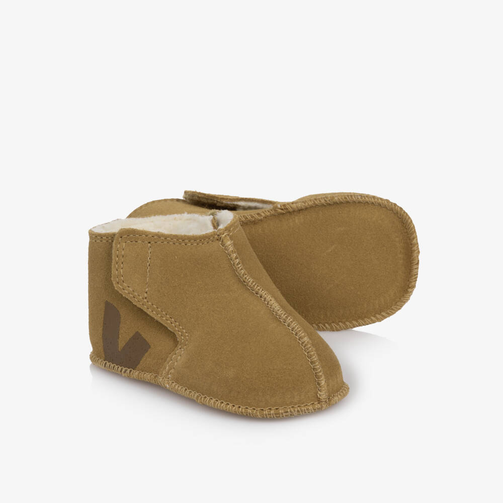 VEJA-Beige Orso Pre-Walker Booties in Suede Leather | Childrensalon