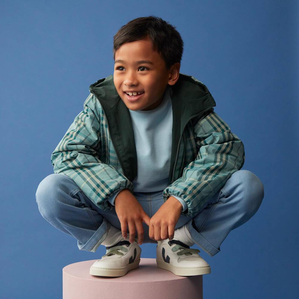 VEJA-Boys White & Blue V-10 Leather Trainers | Childrensalon
