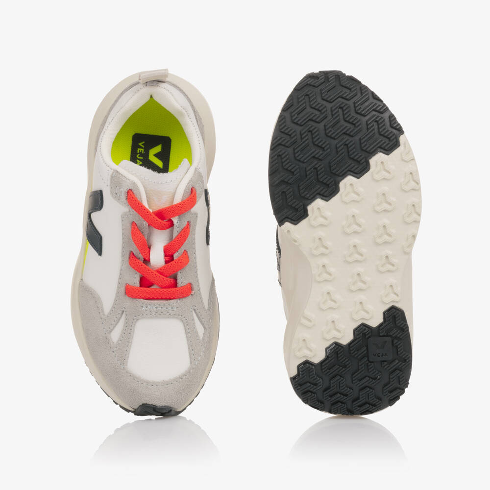 VEJA-Boys White & Grey Leather Canary Trainers | Childrensalon