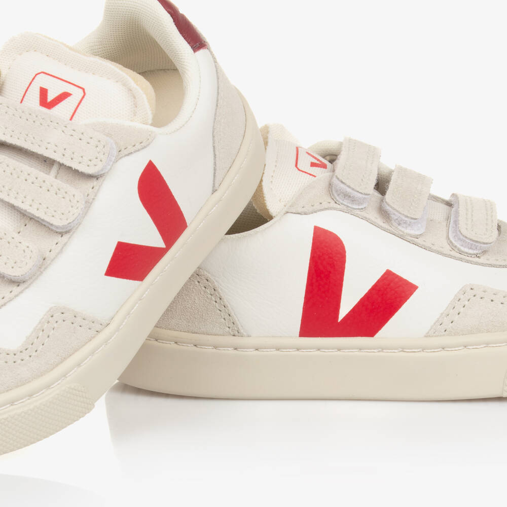 VEJA-Бело-бордовые кожаные кроссовки V-90 | Childrensalon