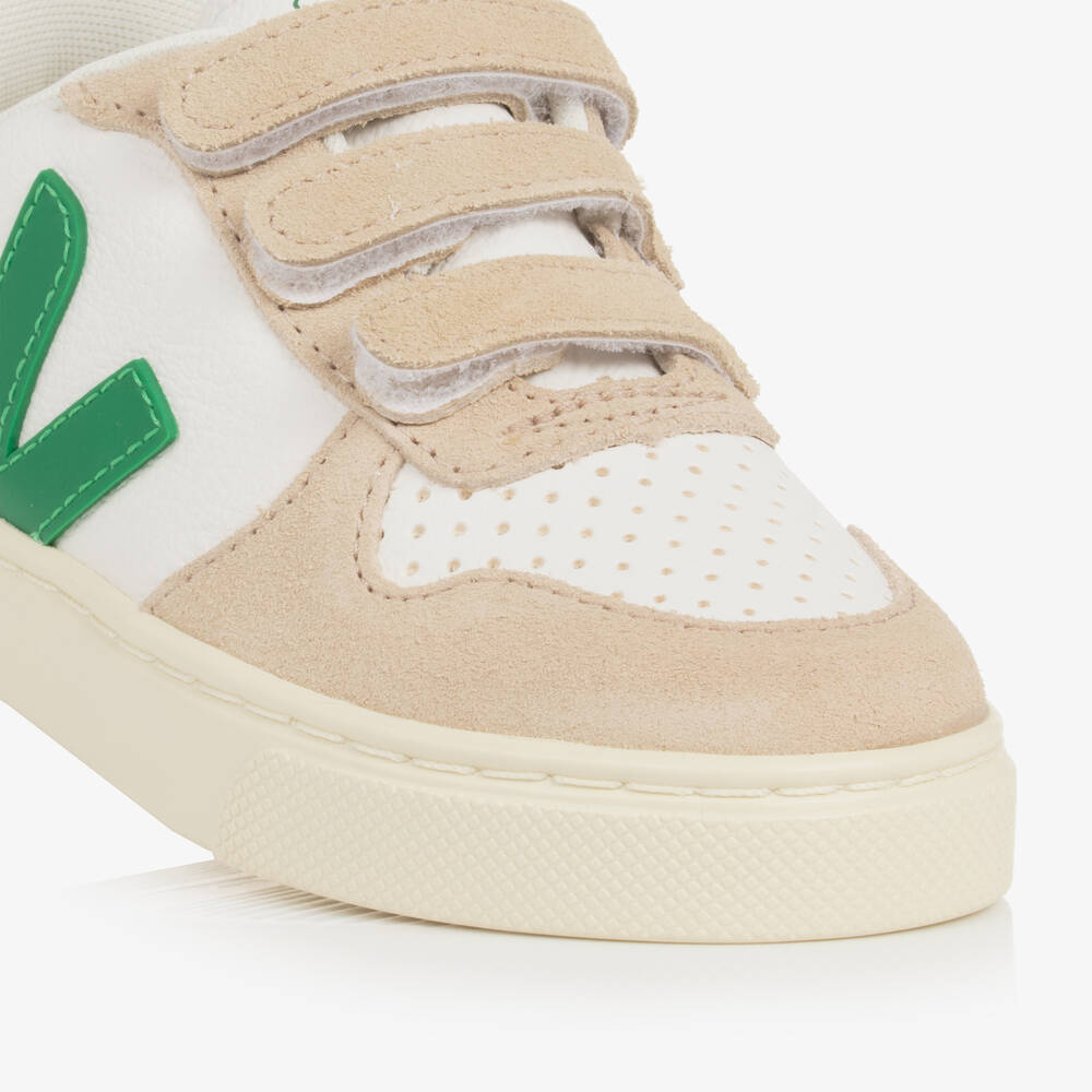 VEJA-حذاء رياضي V-10 جلد لون أبيض وأخضر | Childrensalon