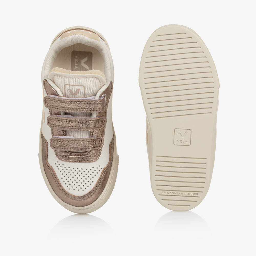 VEJA-White & Sable Bronze Small V-90 Leather Velcro Trainers | Childrensalon