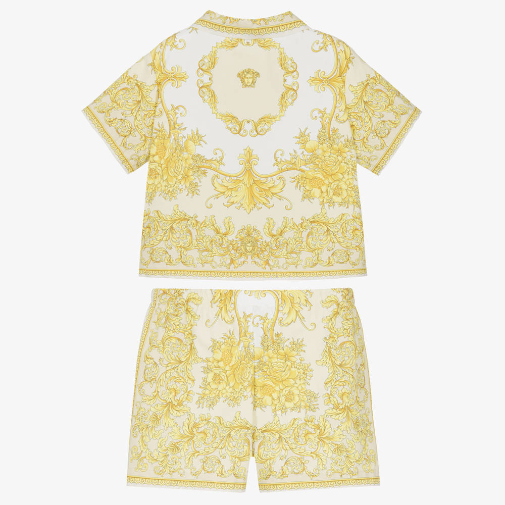 Versace-طقم شورت وقميص بطبعة باروكو لون عاجي وذهبي للأولاد الرضع | Childrensalon