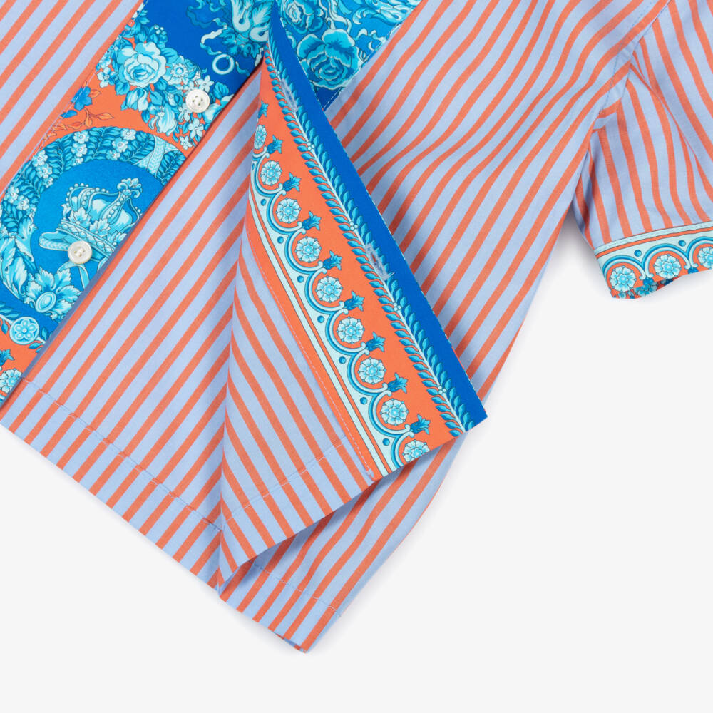 Versace-قميص قطن باروكو لون أزرق وبرتقالي للأولاد | Childrensalon