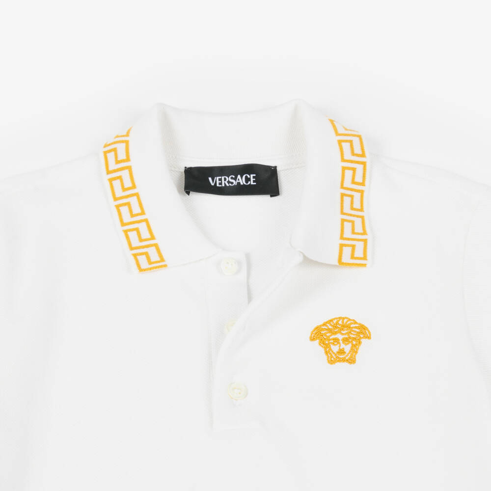 Versace-Рубашка поло белая из хлопкового пике Greca & Medusa для мальчиков | Childrensalon