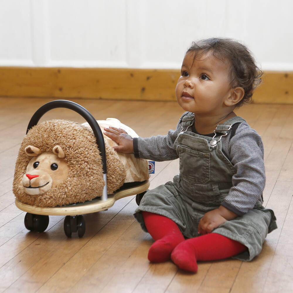 Wheely Bug-لعبة رايد اون شكل أسد (39 سم) | Childrensalon