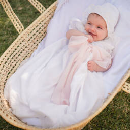 Artesanía Granlei-Baby Girls White Ceremony Dress & Bonnet Set | Childrensalon