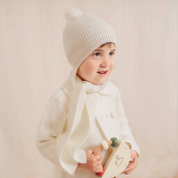 Artesanía Granlei-Ivory Knitted Baby Coat & Pom-Pom Hat Set | Childrensalon