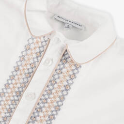 Beatrice & George-بدلة باستر تطريز سموك لون بيج للأولاد | Childrensalon