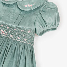 Beatrice & George-فستان ديبون تطريز سموك لون أخضر | Childrensalon
