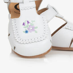 Beatrice & George-Girls White Embroidered Floral Leather Shoes | Childrensalon