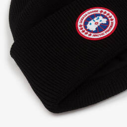 Canada Goose-قبعة بيني صوف مارينو محبوك لون أسود | Childrensalon