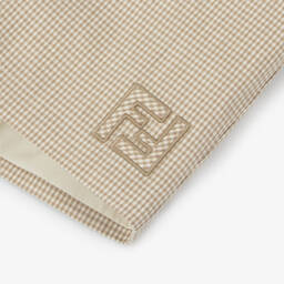 Fendi-بدلة رسمية بشعار FF لون بيج للمواليد | Childrensalon