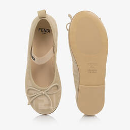 Fendi-حذاء باليرينا بشعار FF لون بيج | Childrensalon