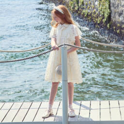 Junona-فستان دانتيل بأكمام مرفرفة لون عاجي للبنات | Childrensalon