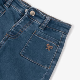 Mayoral-Джинсы синие из стрейч-денима с вышитым бантиком для девочек | Childrensalon