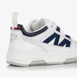 Moncler Enfant-حذاء رياضي بأربطة جلد لون أبيض | Childrensalon