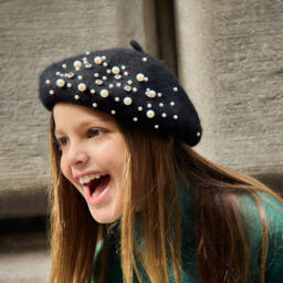 Monnalisa-Girls Black Pearl & Diamanté Beret | Childrensalon