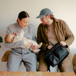 TIBA + MARL-حقيبة تغيير الحفاضات جلد صناعي لون أسود (33 سم) | Childrensalon