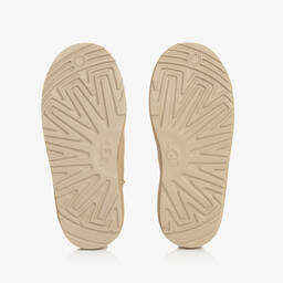 UGG-بوت كلاسيكي جلد شامواه لون بيج | Childrensalon