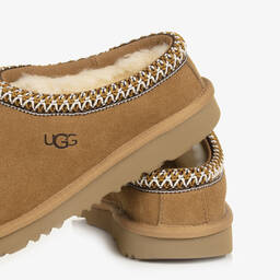 UGG-حذاء تسمان جلد شامواه لون بني | Childrensalon