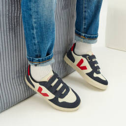 VEJA-حذاء رياضي V-10 لون كحلي وأحمر وعاجي | Childrensalon