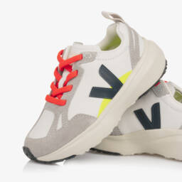 VEJA-Кроссовки Canary бело-серые из кожи для мальчиков | Childrensalon