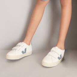 VEJA-White & Blue Leather Esplar Velcro Trainers | Childrensalon