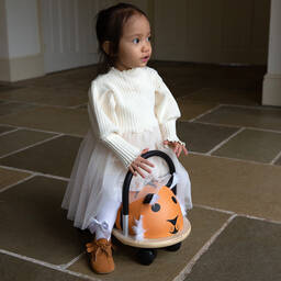 Wheely Bug-لعبة رايد اون شكل نمر لون برتقالي | Childrensalon