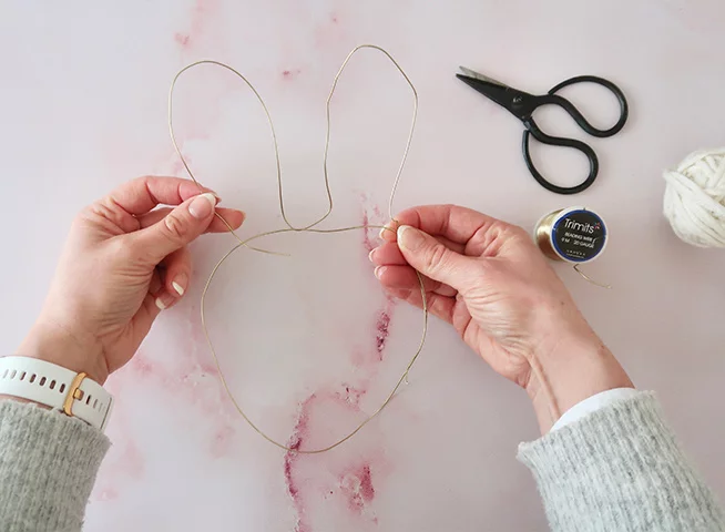 bunny the wire, wire bunny ears, wire bunny ears headband, how to make easy bunny ears, the wire bunny