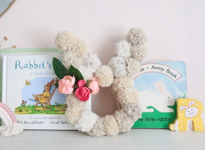 easter wreath uk, easter wreath ideas, easter wreath to make, how to make easter wreaths, easter wreath craft, easter wreath craft ideas, easter wreath making, easter wreath diy, easter wreath supplies, easter wreath kit, easter bunny wreath kit, pom pom easter bunny, pom pom bunny craft